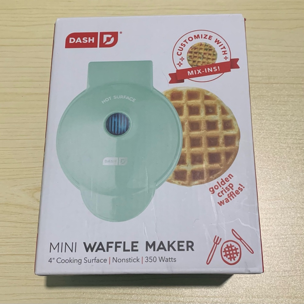mini waffle maker